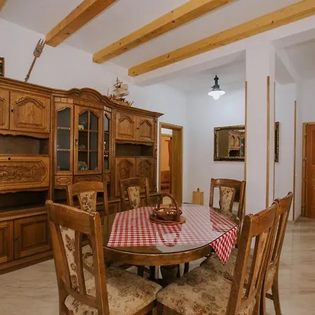 فيلة Dagovi In - Haus Fuer 9 Personen