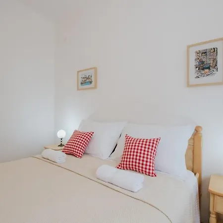 Villa Dagovi In - Haus Fuer 9 Personen Vrsine
